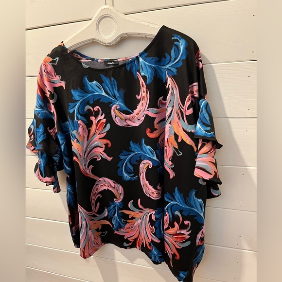 Mark. – Floral Ruffle Sleeve Top – Size 3X - Picture 7 of 8